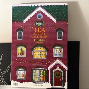 Tea Advent Calendar - Festive Red and Green